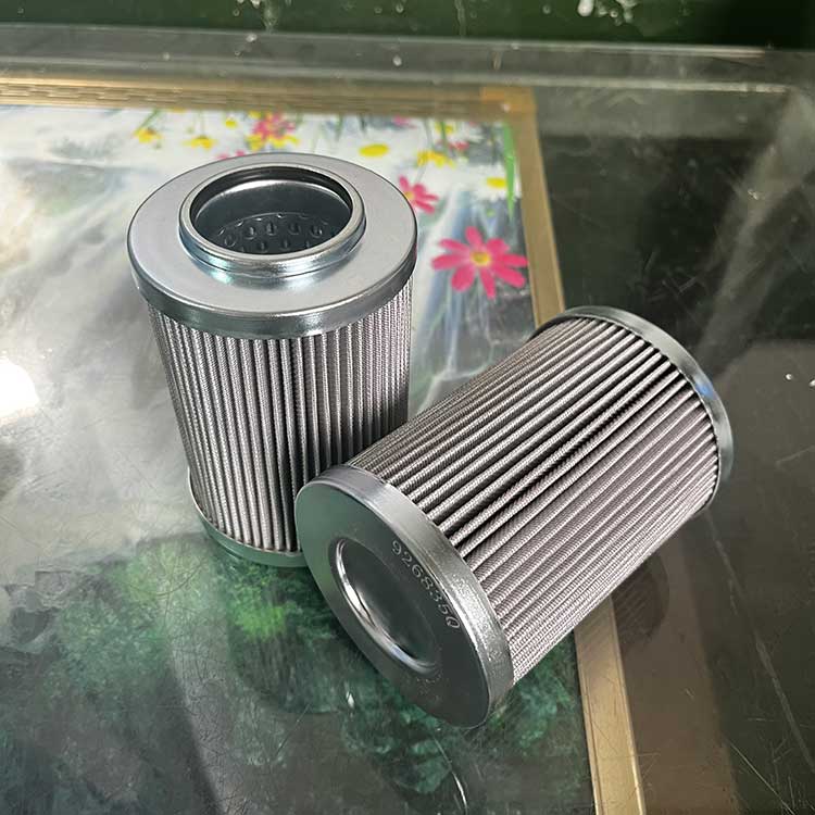 926835Q-(3)